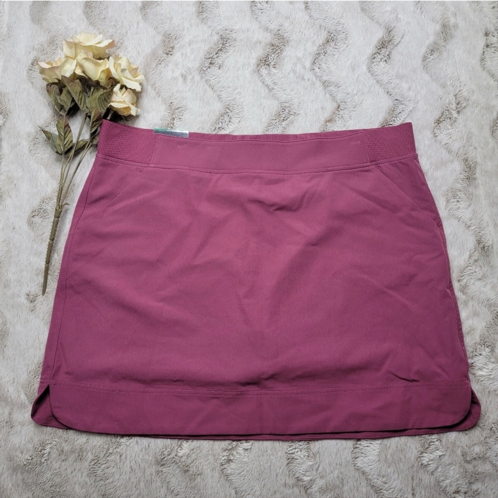 32 Degrees Cool Scarlet Oak Athletic Skort NWT Size XL